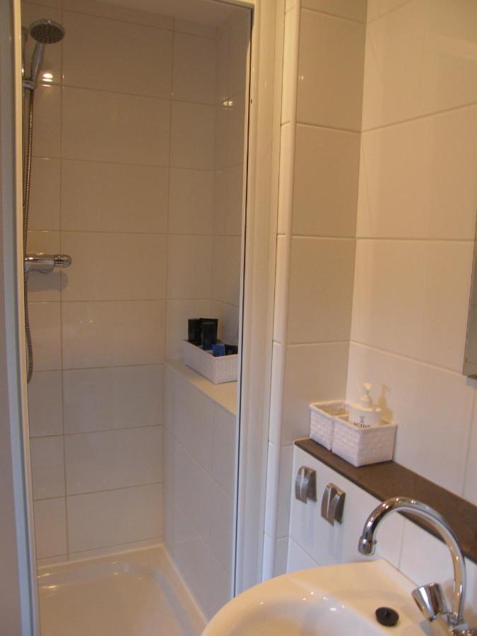 Bed and Breakfast Janz Capelle an der IJssel Exterior foto